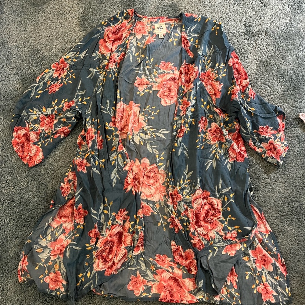 Billabong cardigan